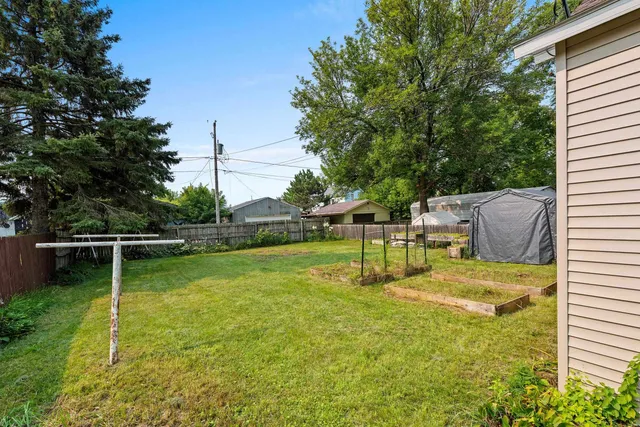 $149,900 | 1613 13th Avenue, Menominee, MI 49858