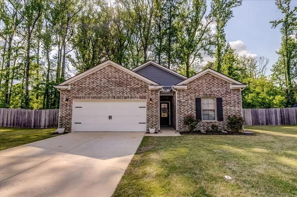 $310,000 | 425 Colonial Heights Drive, Munford, TN 38058