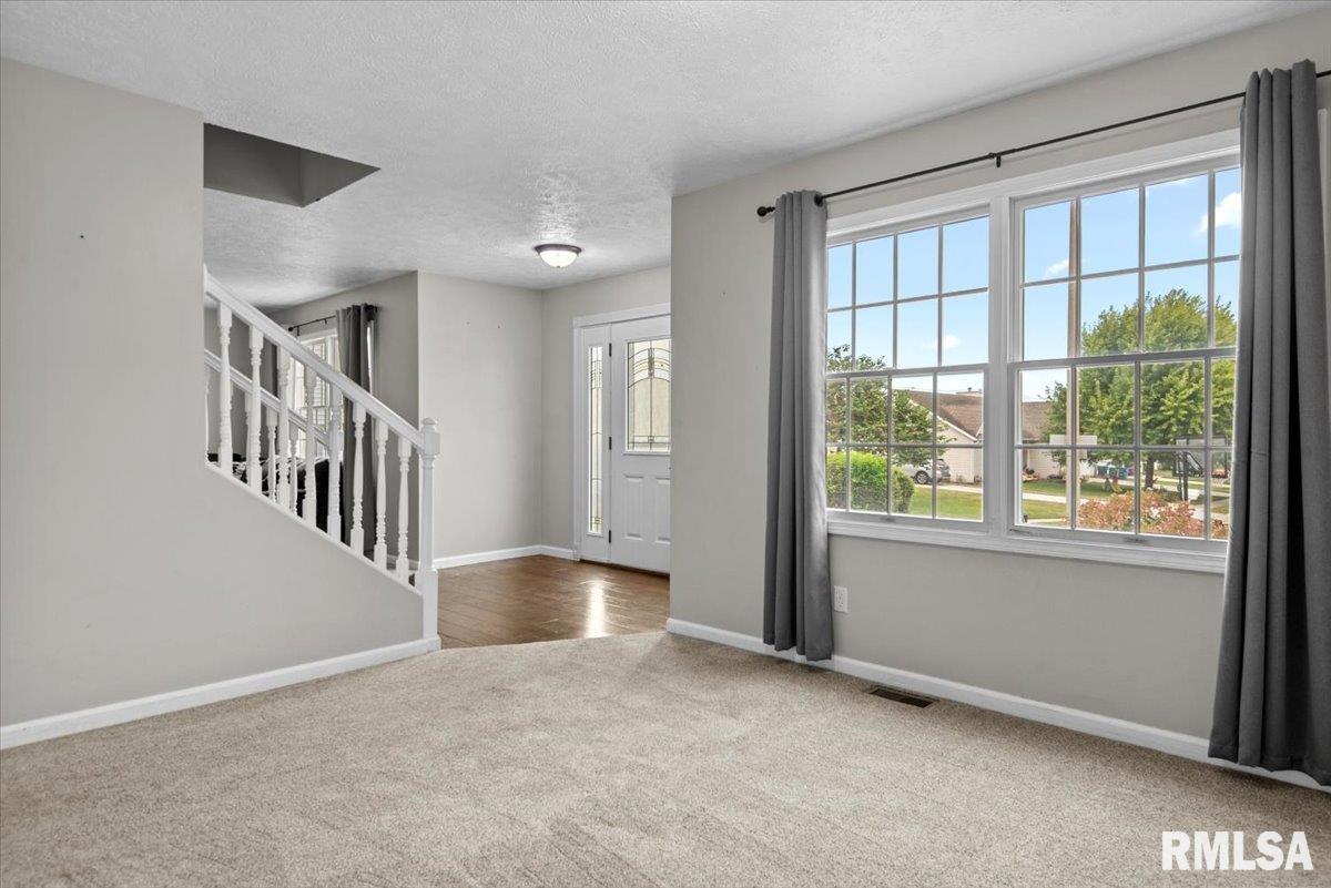 3700 Viking Boulevard Springfield, IL 62712 - Photo 20 of 47 Gallery Image 20