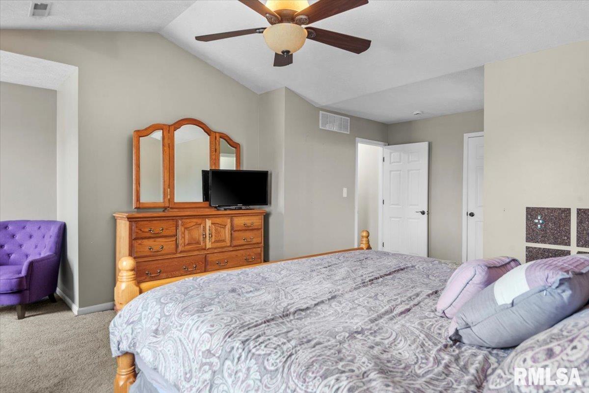 3700 Viking Boulevard Springfield, IL 62712 - Photo 25 of 47 Gallery Image 25