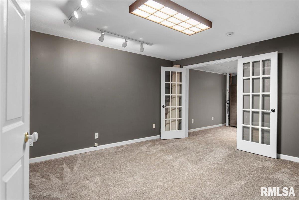 3700 Viking Boulevard Springfield, IL 62712 - Photo 34 of 47 Gallery Image 34