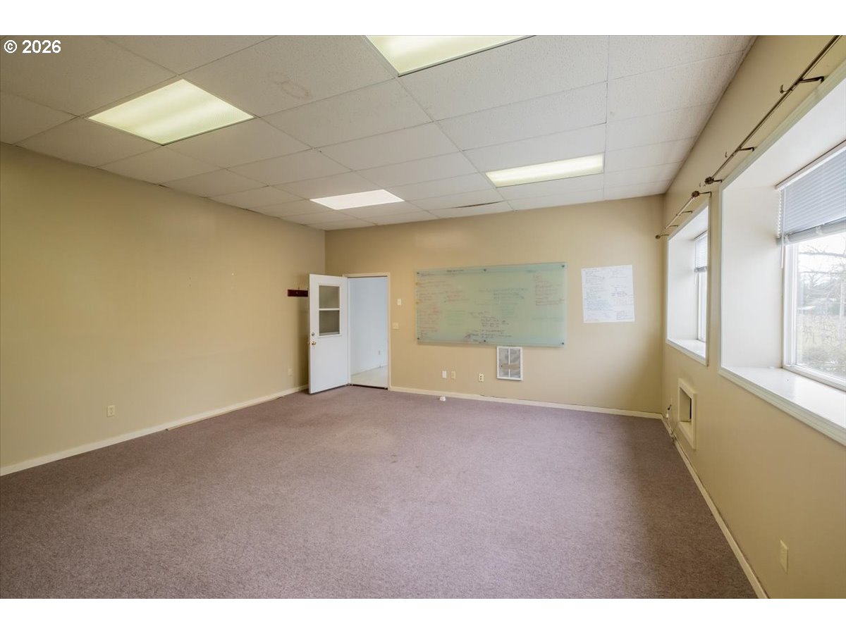 23220 McKibben Road Sheridan, OR 97378 - Photo 15 of 48 a view of empty room with windows