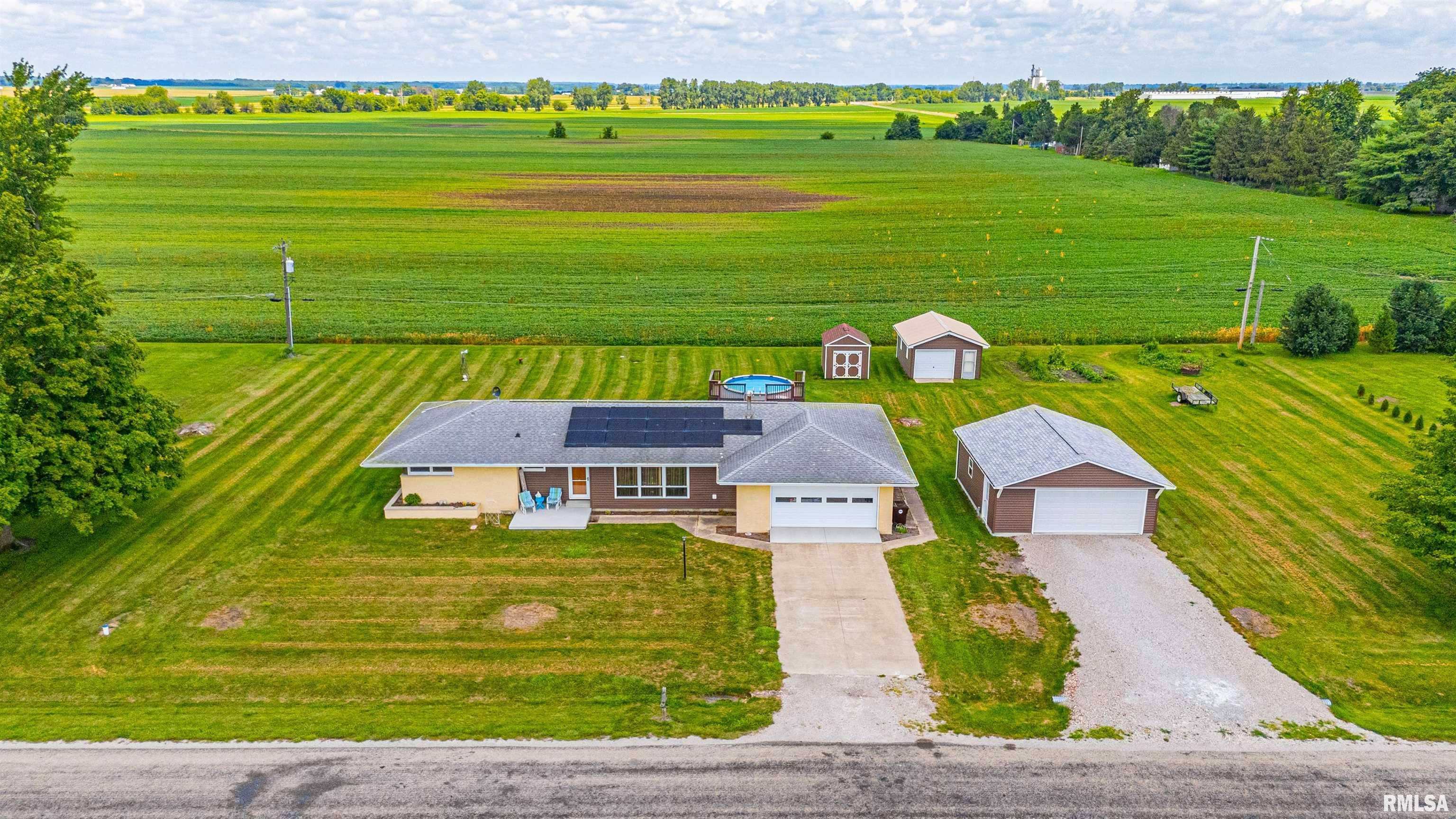 1390 Airport Road Lincoln, IL 62656 - Photo 1 of 34