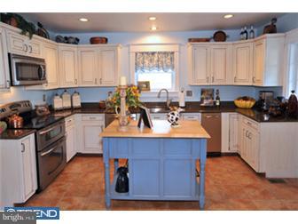 729 Pine Ridge Road Media, PA 19063 - Photo 4 of 12 Kitchen