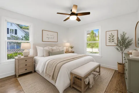 $829,000 | 208 Dundee Avenue, Barrington, IL 60010