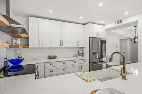 $499,000 | 2145 Buena Vista Boulevard, Vero Beach, FL 32960