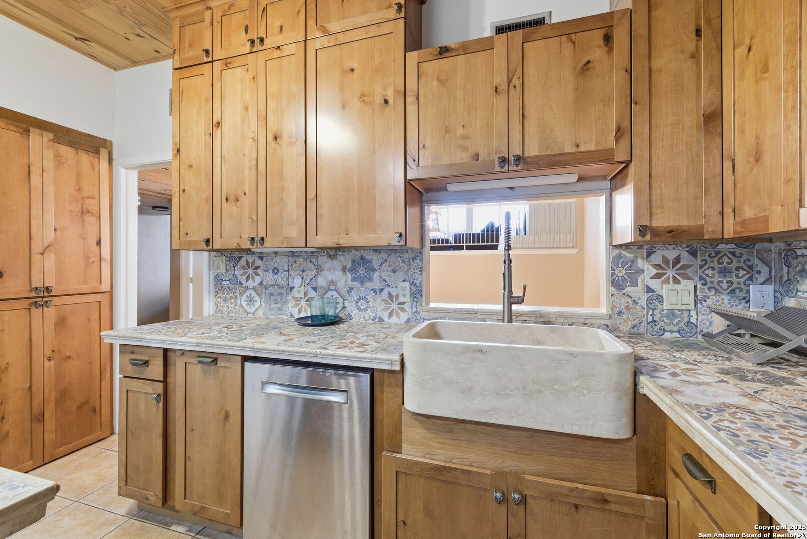 3103 Eisenhauer Road, Unit K15 San Antonio, TX 78209 - Photo 13 of 40
