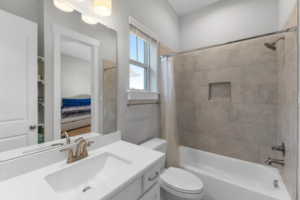 $3,300 | 11 Thorpe Lane, Spring, TX 77389