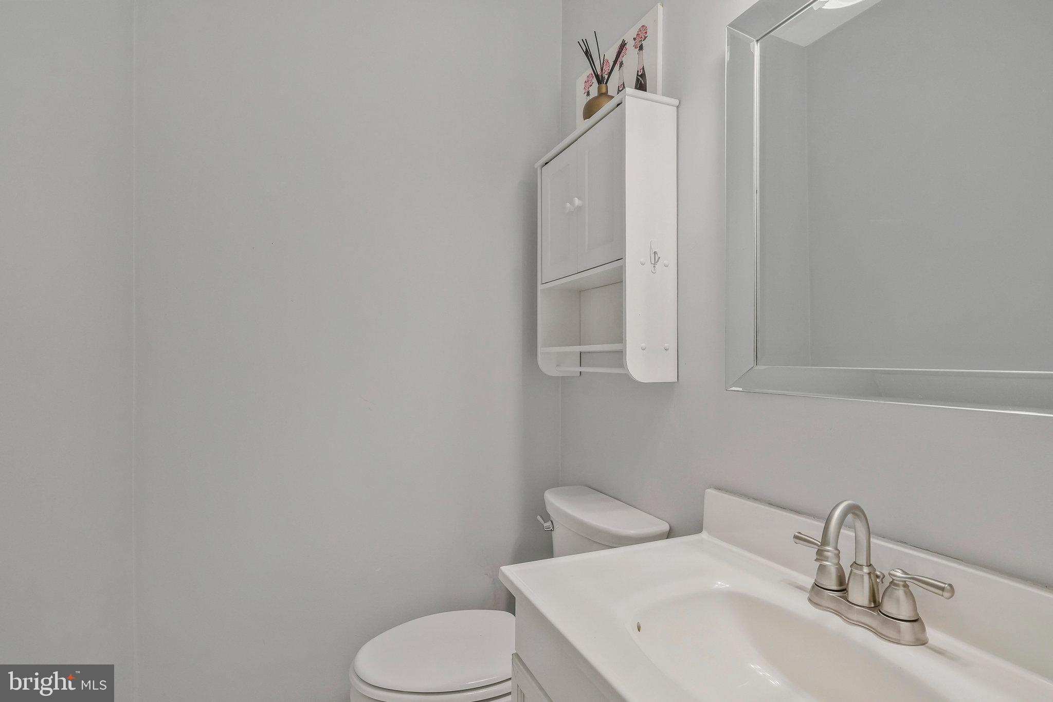 8202 Tory Road, Unit 135 Springfield, VA 22152 - Photo 29 of 63 Primary Bath Area