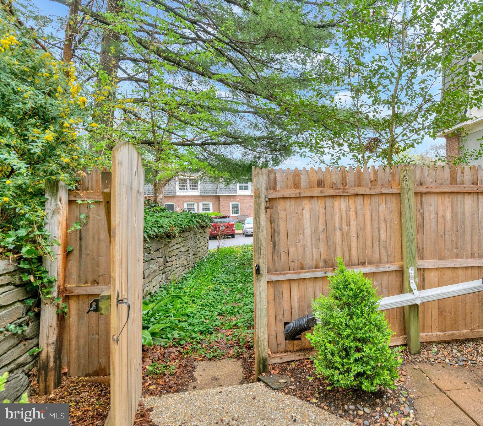 8202 Tory Road, Unit 135 Springfield, VA 22152 - Photo 44 of 63 Gate opens to side yard area