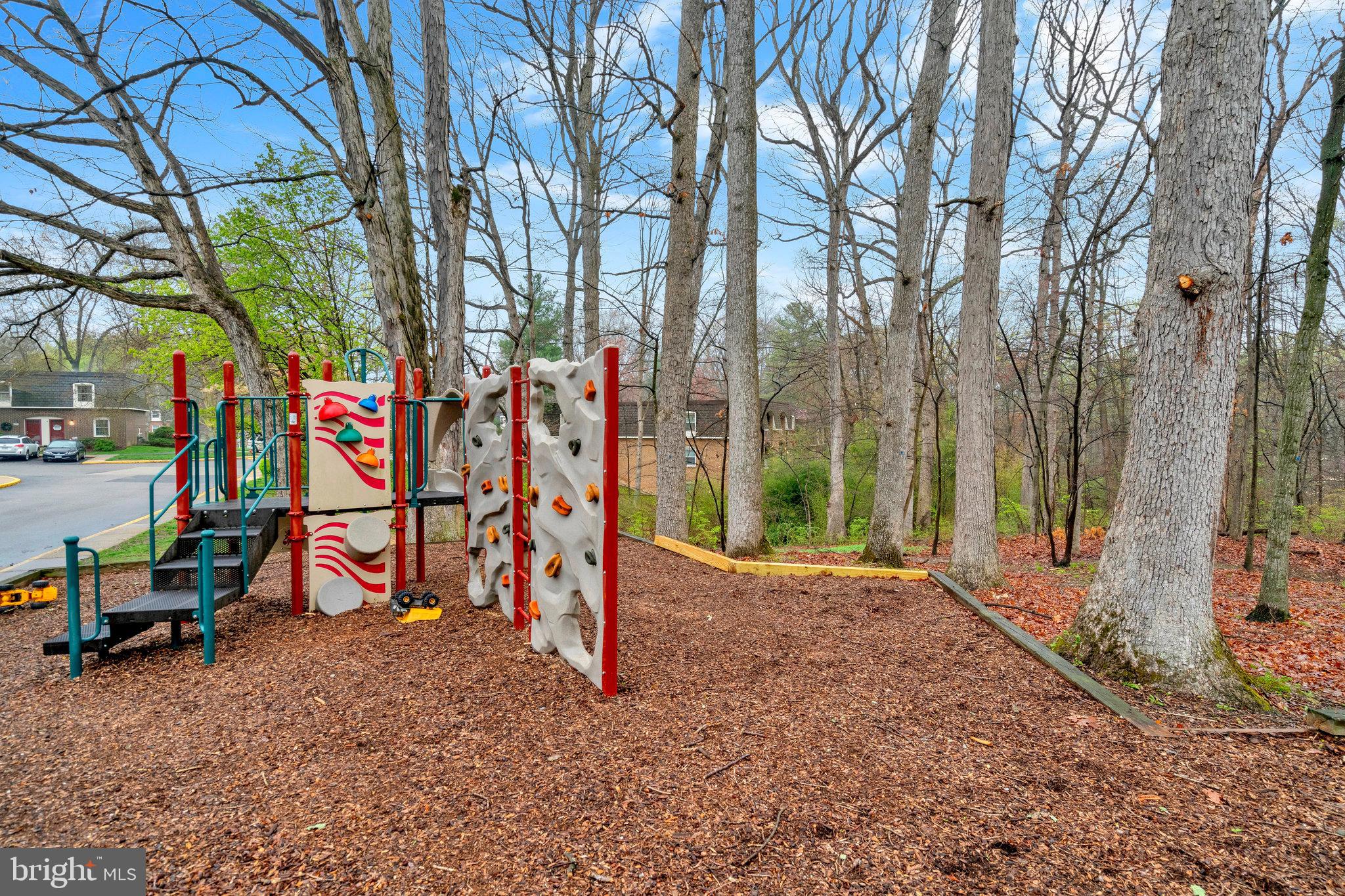8202 Tory Road, Unit 135 Springfield, VA 22152 - Photo 54 of 63
