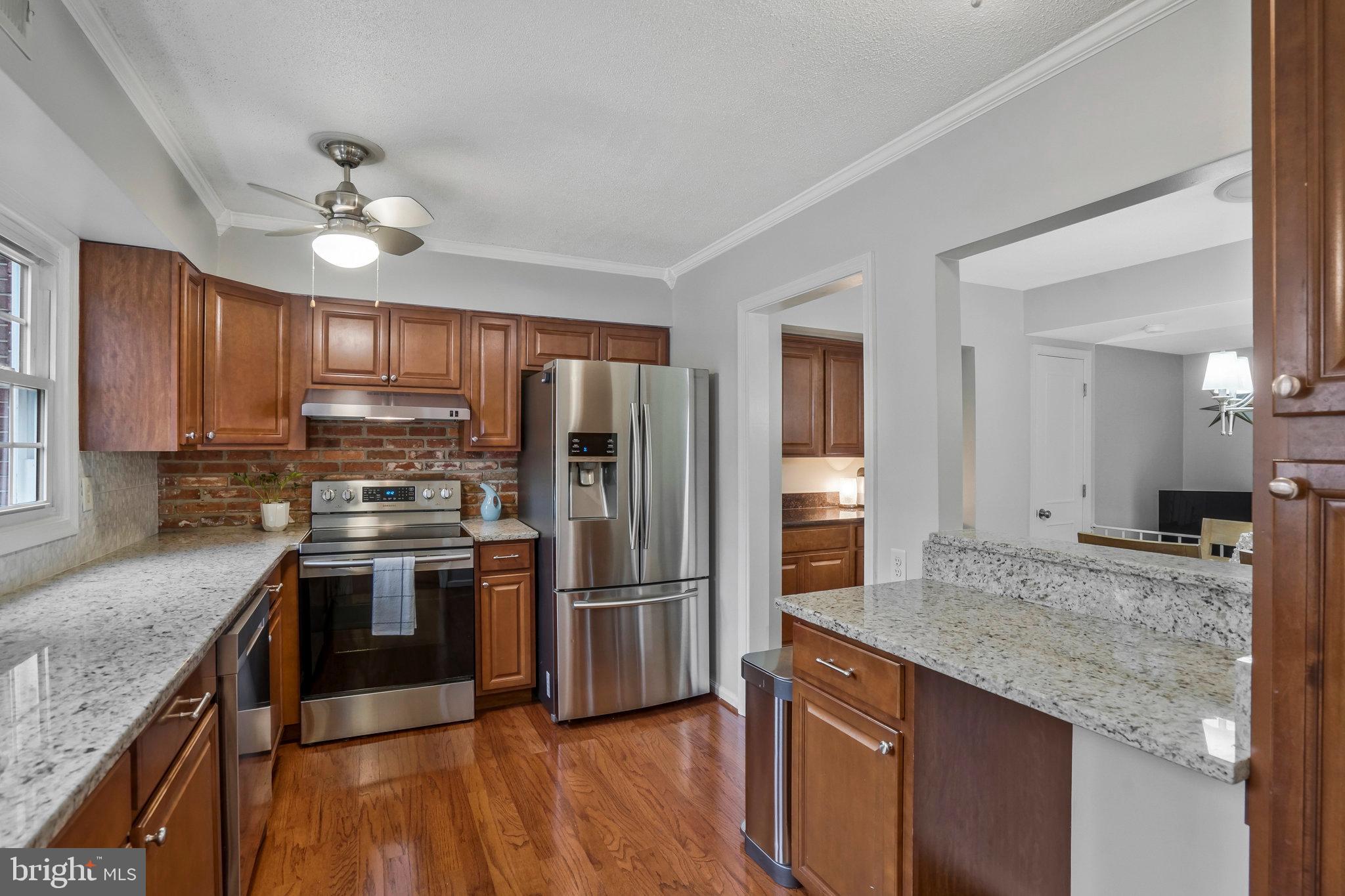 8202 Tory Road, Unit 135 Springfield, VA 22152 - Photo 7 of 63 Stainless Steel Appliances