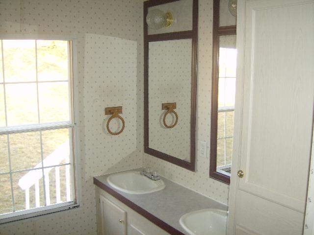 401 Stallings Road Greenville, SC 29611 - Photo 8 of 8 Gallery Image 8