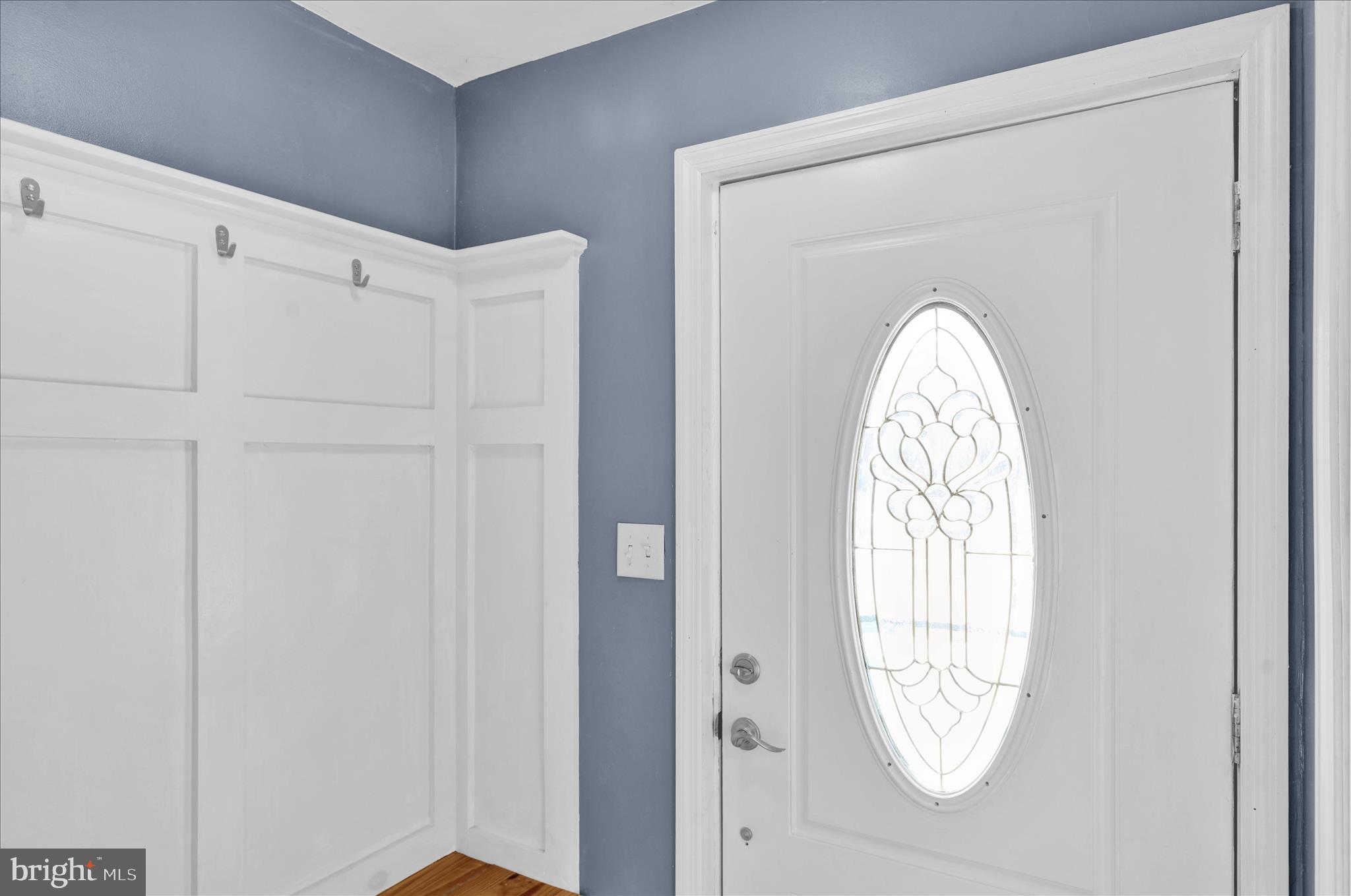 821 Bellefonte Avenue Reading, PA 19607 - Photo 4 of 37 a view of a closet in a room