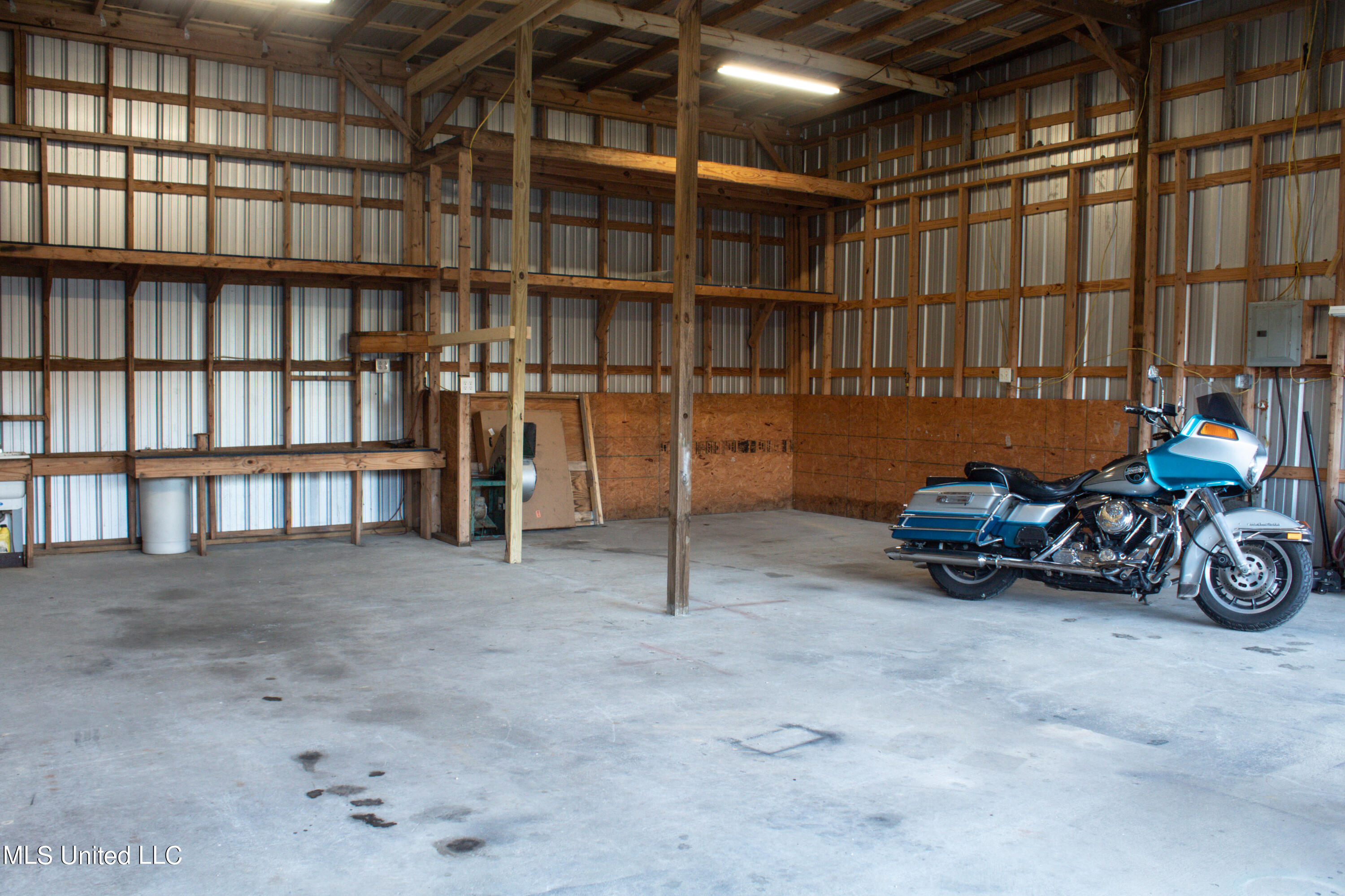 6008 Perry Street Moss Point, MS 39562 - Photo 25 of 30 IMG_0715