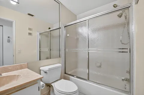 $200,000 | 10631 Ocean Palm Way, Unit 202, Boynton Beach, FL 33437