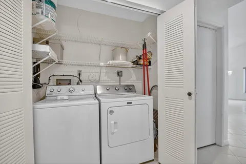 $200,000 | 10631 Ocean Palm Way, Unit 202, Boynton Beach, FL 33437