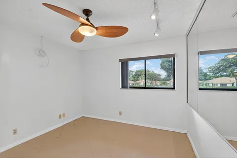 $200,000 | 10631 Ocean Palm Way, Unit 202, Boynton Beach, FL 33437