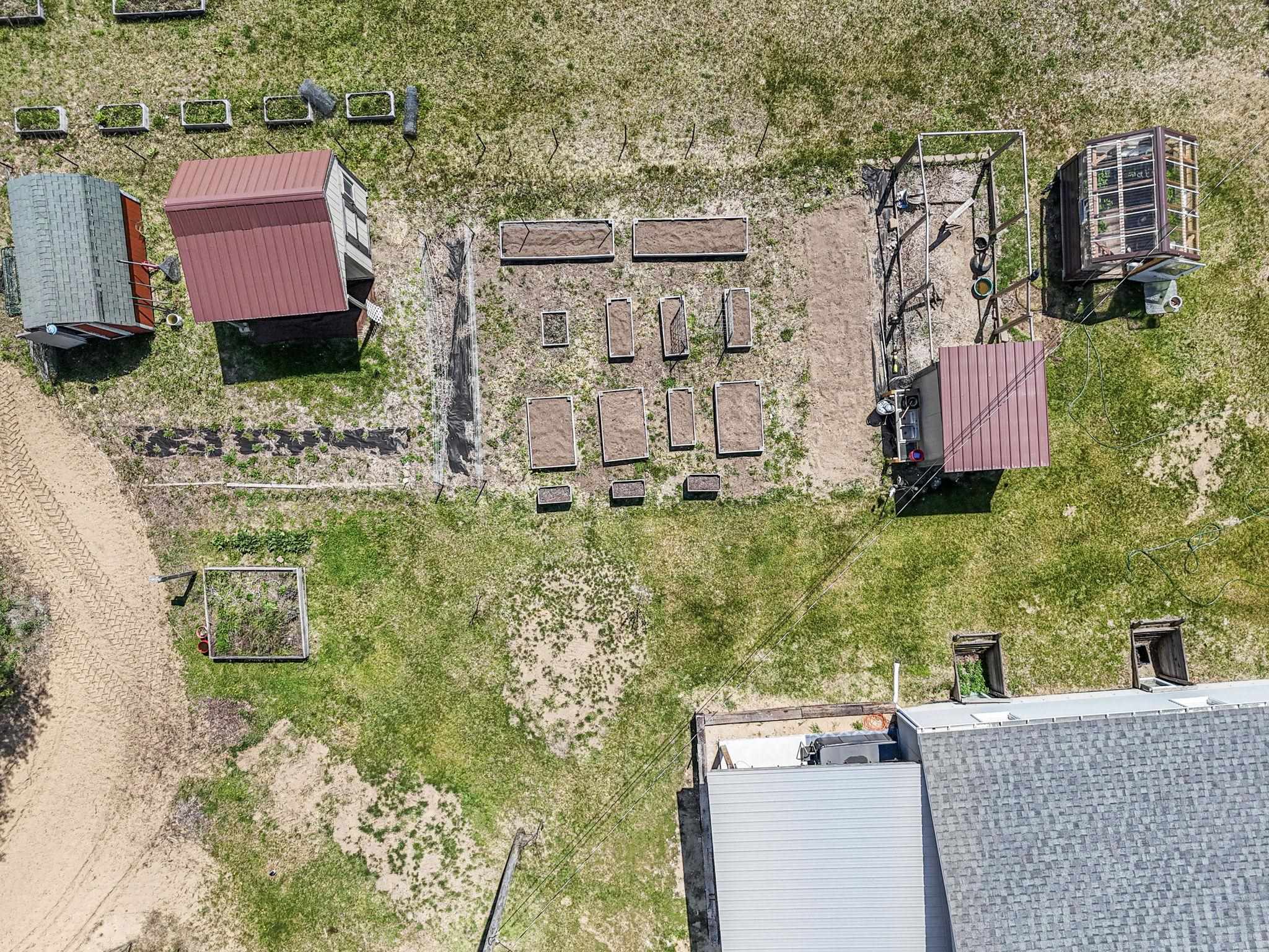 3821 South 39 Road Cadillac, MI 49601 - Photo 9 of 59 1945342-4a32a9a5-752d-4886-b134-490ef57c5c7f.JPG