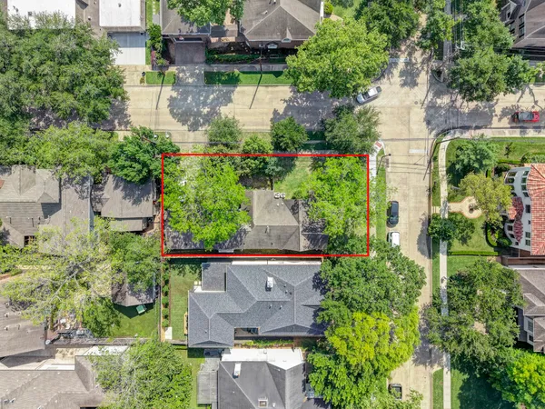 $1,464,000 | 4202 Ruskin Street, West University Place, TX 77005