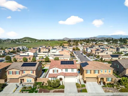 $725,000 | 30750 Gazing Star Lane, Murrieta, CA 92563