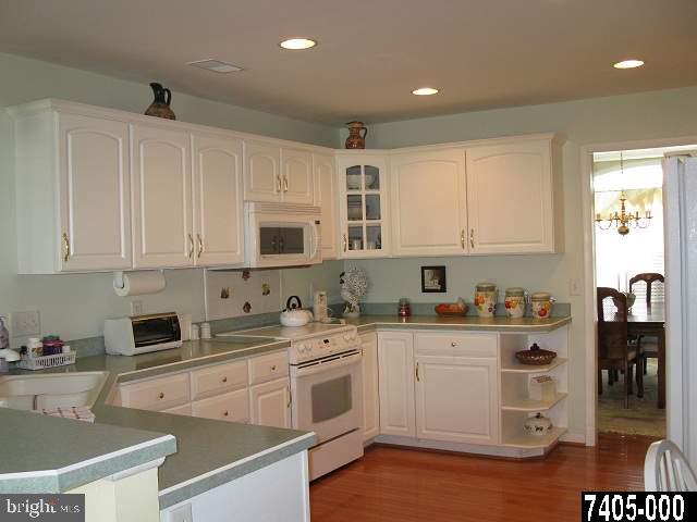 207 Salt Lake Road Fawn Grove, PA 17321 - Photo 3 of 25 Gallery Image 3