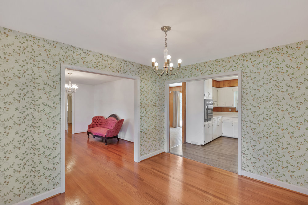 101 Lakeview Drive Seneca, SC 29672 - Photo 9 of 42