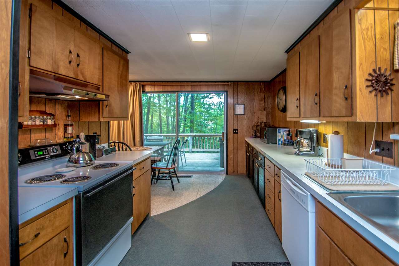 8 Crooked Pine Road Madison, NH 03849 - Photo 5 of 17
