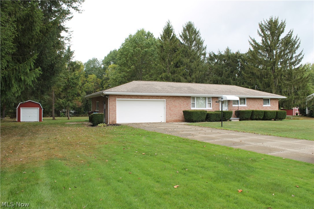 5484 Dailey Road Akron, OH 44319 - Photo 3 of 16