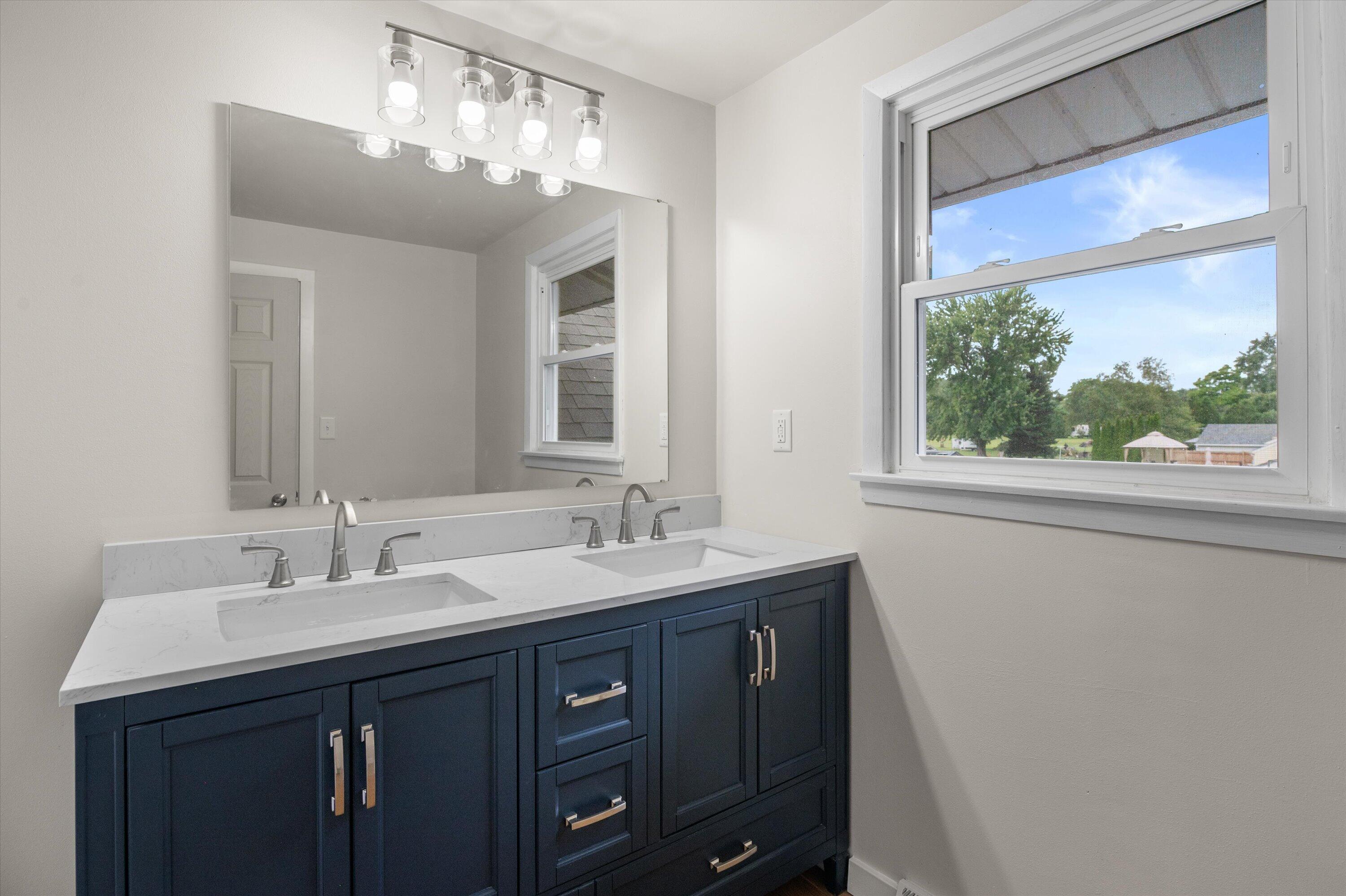 2089 Decorah Road Trenton, WI 53095 - Photo 46 of 76 40-DSC8317