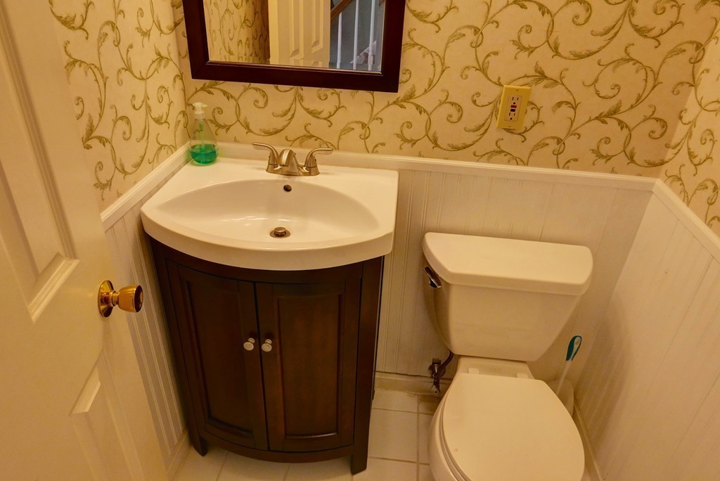 23 Abington Road, Unit 23 Danvers, MA 01923 - Photo 11 of 25 Gallery Image 11
