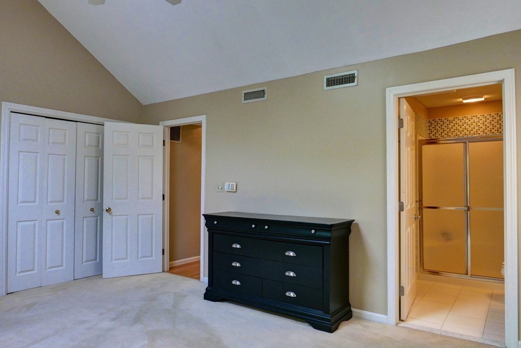 23 Abington Road, Unit 23 Danvers, MA 01923 - Photo 13 of 25 Gallery Image 13