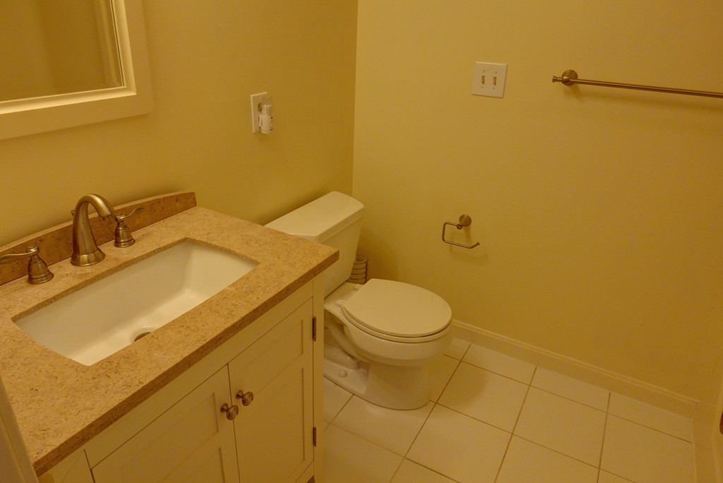 23 Abington Road, Unit 23 Danvers, MA 01923 - Photo 17 of 25 Gallery Image 17