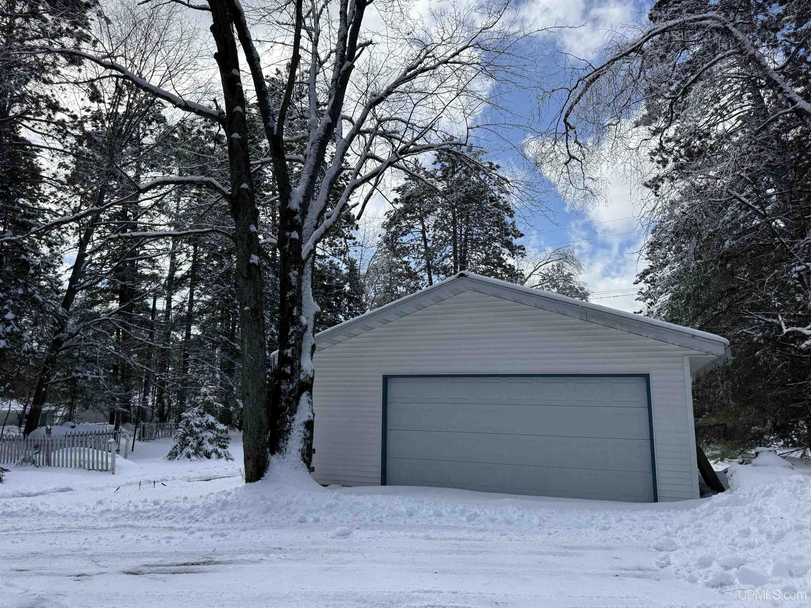 116 North Runkle Shore Road Crystal Falls, MI 49920 - Photo 41 of 44 Gallery Image 41
