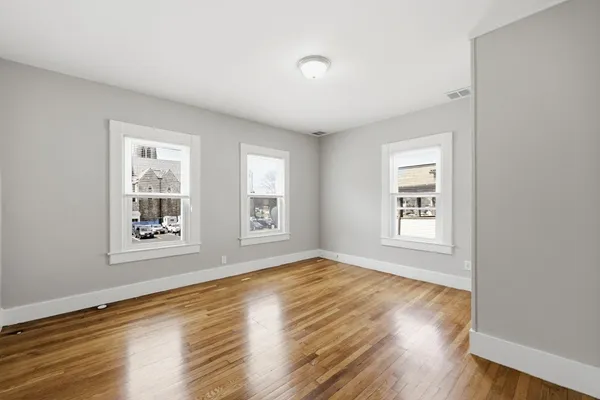 $489,000 | 21-23 Continental Street, Springfield, MA 01108