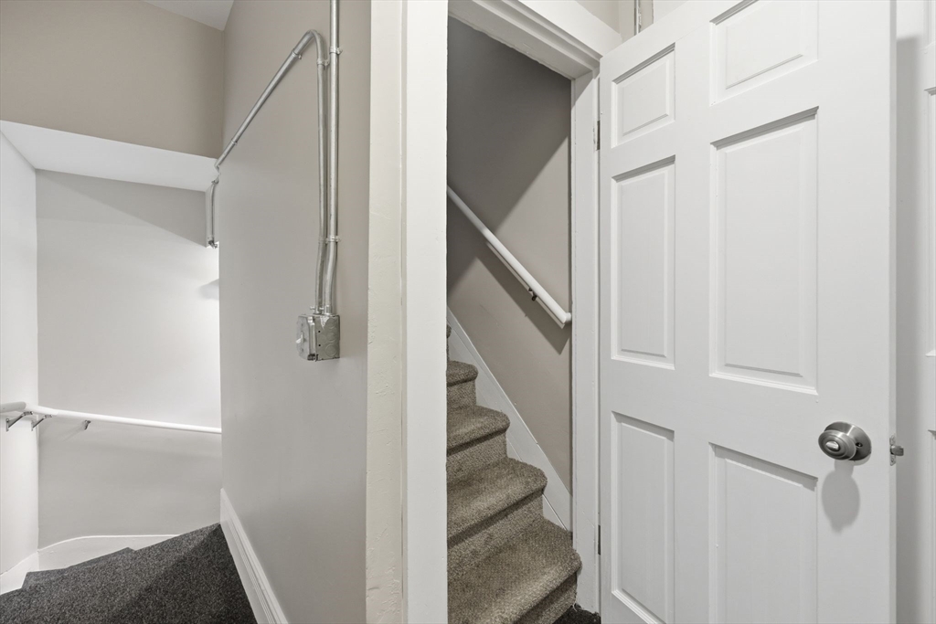 21-23 Continental Street Springfield, MA 01108 - Photo 22 of 33