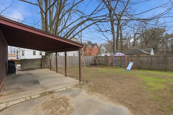 $489,000 | 21-23 Continental Street, Springfield, MA 01108