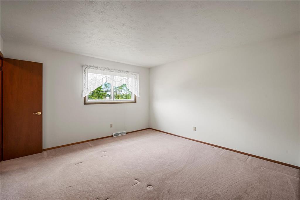 450 Ford City Road Freeport, PA 16229 - Photo 19 of 50