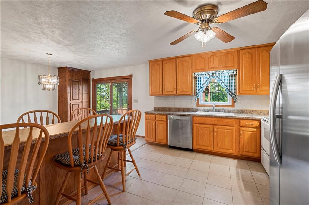 450 Ford City Road Freeport, PA 16229 - Photo 9 of 50