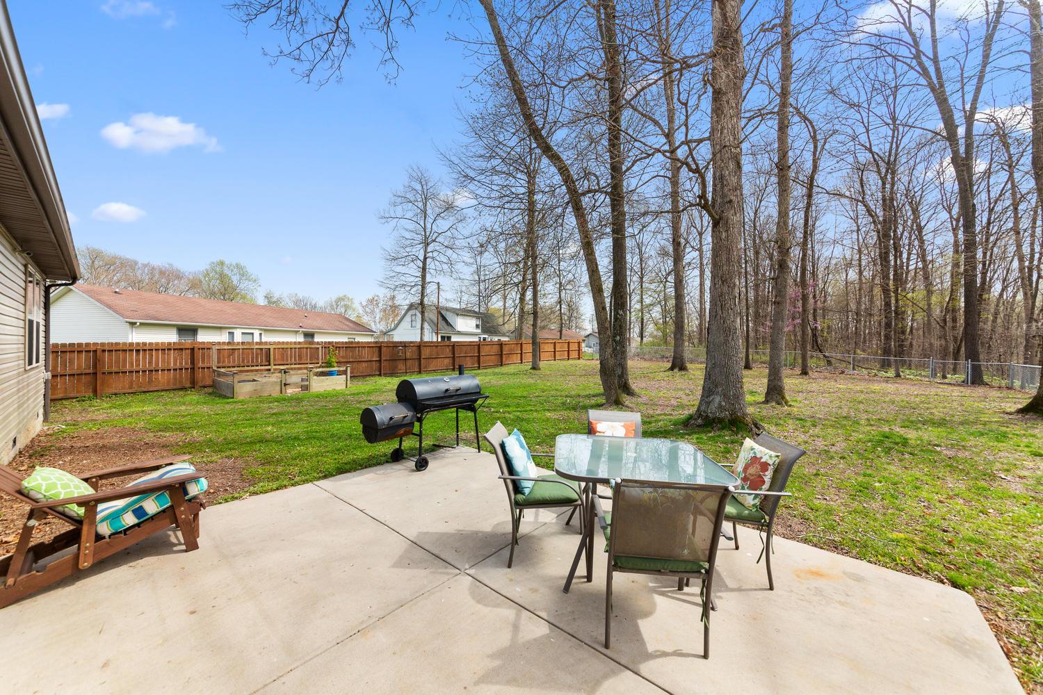 1716 Setter Road Clarksville, TN 37042 - Photo 24 of 30 Gallery Image 24