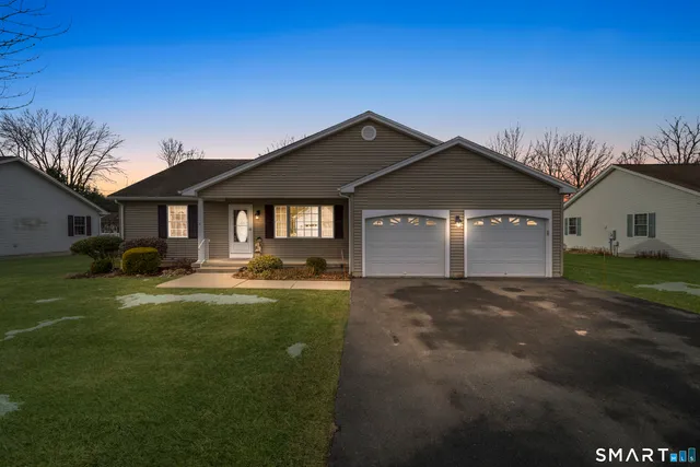 $410,000 | 11 Acorn Drive, Unit 11, East Windsor, CT 06016