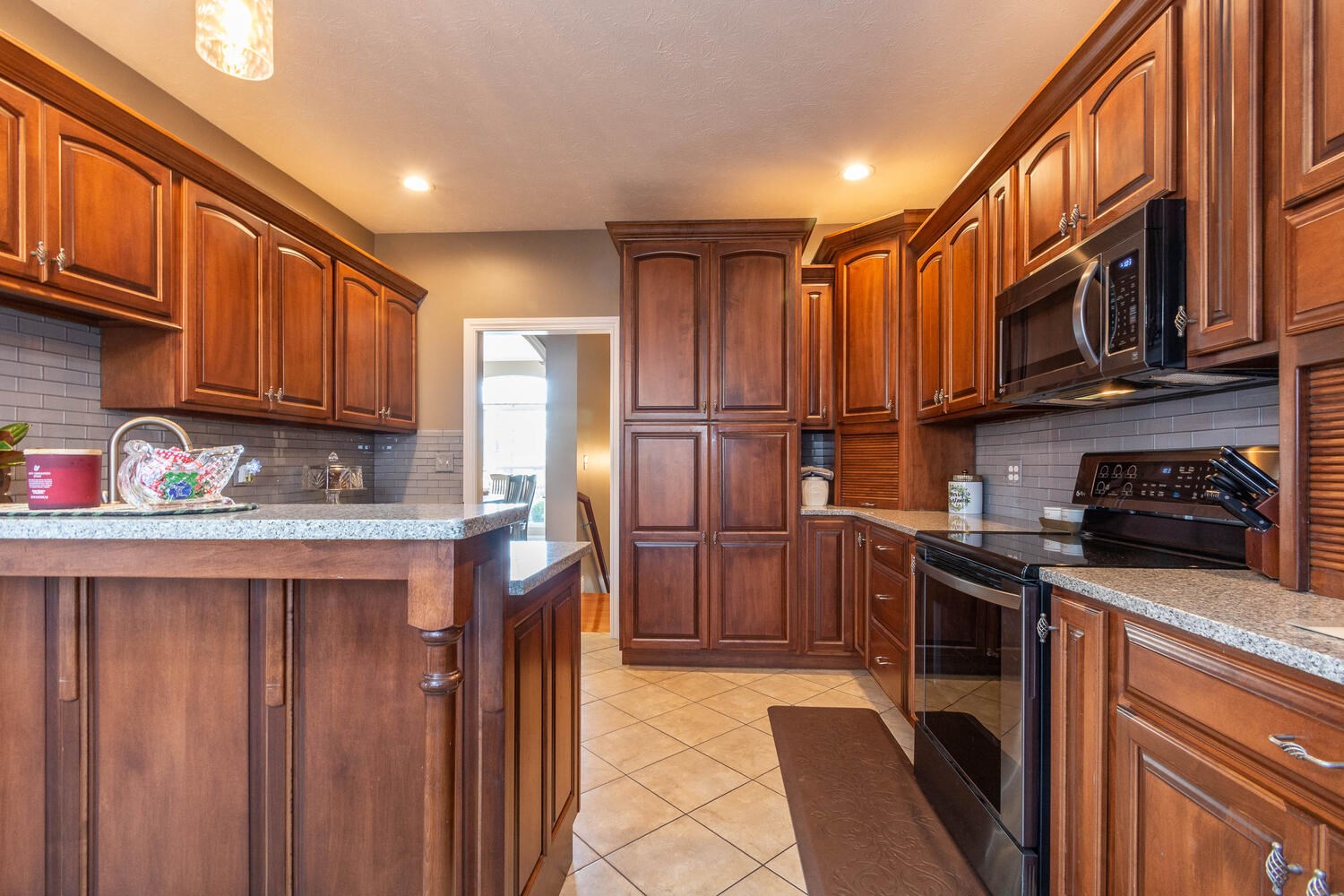 6551 West May Road Bloomington, IN 47403 - Photo 9 of 36