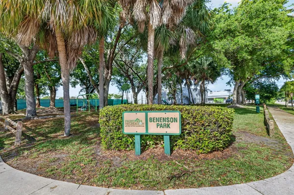 $429,000 | 1391 Southwest 33rd Terrace, Fort Lauderdale, FL 33312