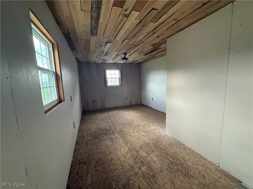 2112 Canyon Road Southeast Carrollton, OH 44615 - Photo 31 of 41