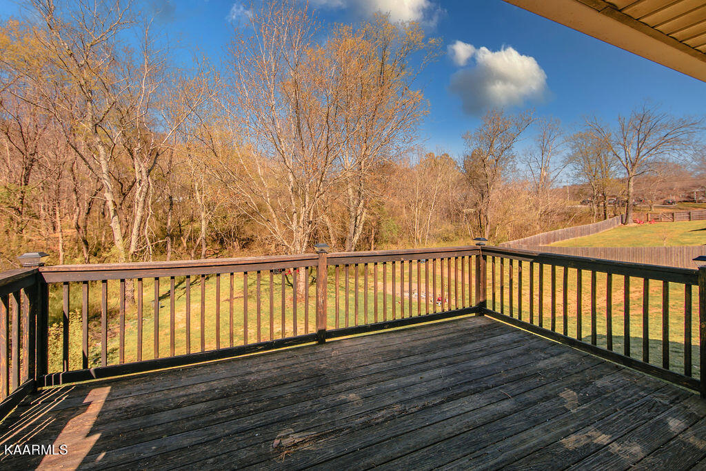 127 Orchard Road Kingston, TN 37763 - Photo 11 of 27 FMN_0757-1
