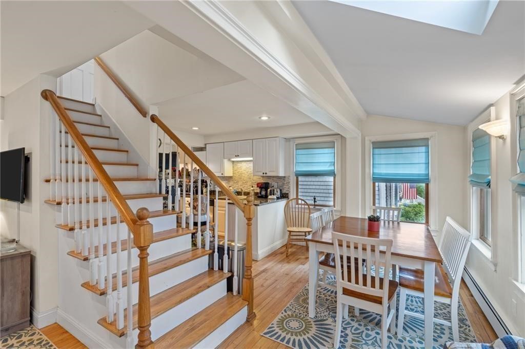 7 Bacheller Street Newport, RI 02840 - Photo 5 of 32