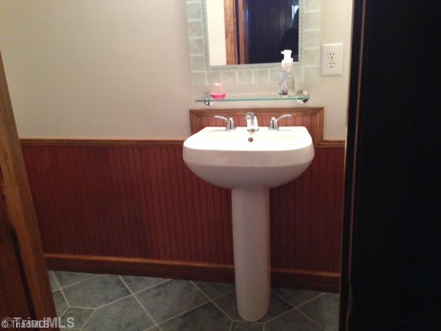 2430 Farmbrook Road Winston-Salem, NC 27103 - Photo 14 of 16 Bath. 1/2 bath in basement