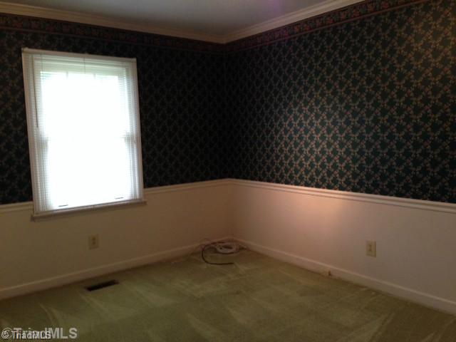 2430 Farmbrook Road Winston-Salem, NC 27103 - Photo 7 of 16 Dining Room. Formal Dinning room