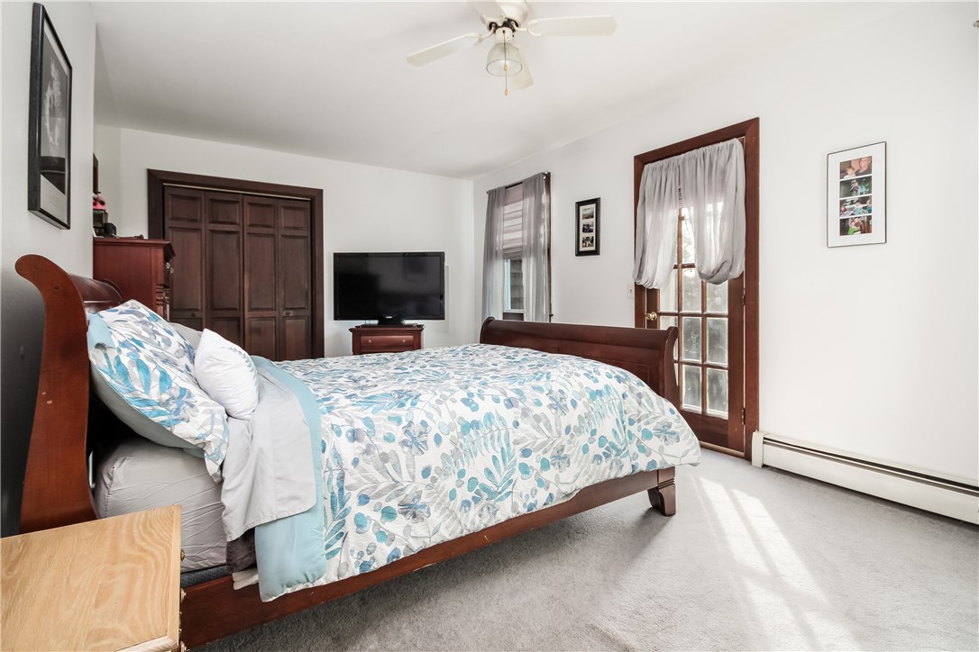 22 Pound Road Westerly, RI 02891 - Photo 10 of 11