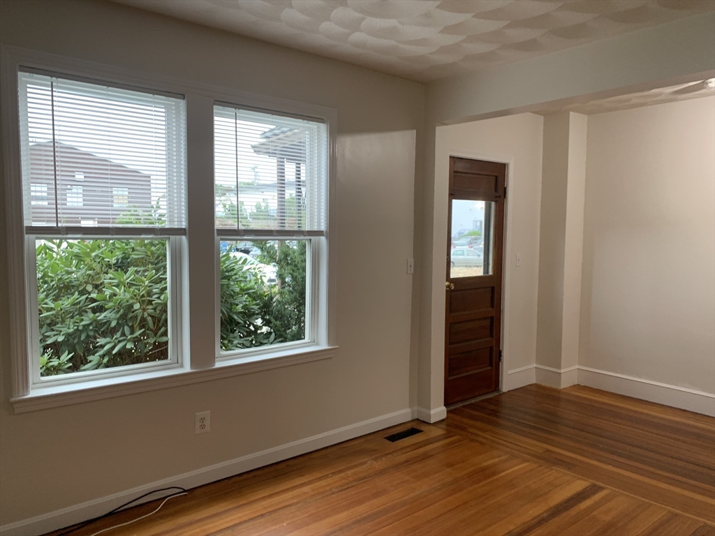 62 Cutter Street, Unit A Waltham, MA 02453 - Photo 9 of 16